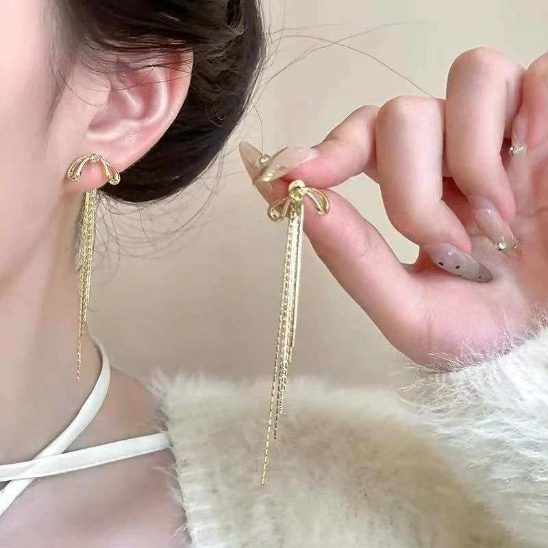 铜合金耳饰 轻奢时尚百搭小众超仙精致优雅长款个性ins耳环1335