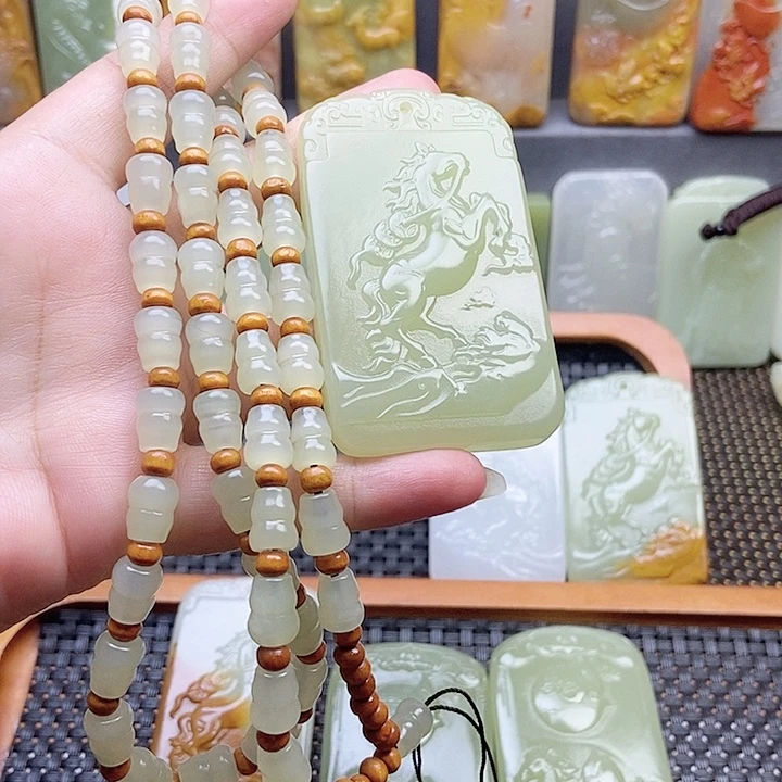 新疆昆仑山脉料马