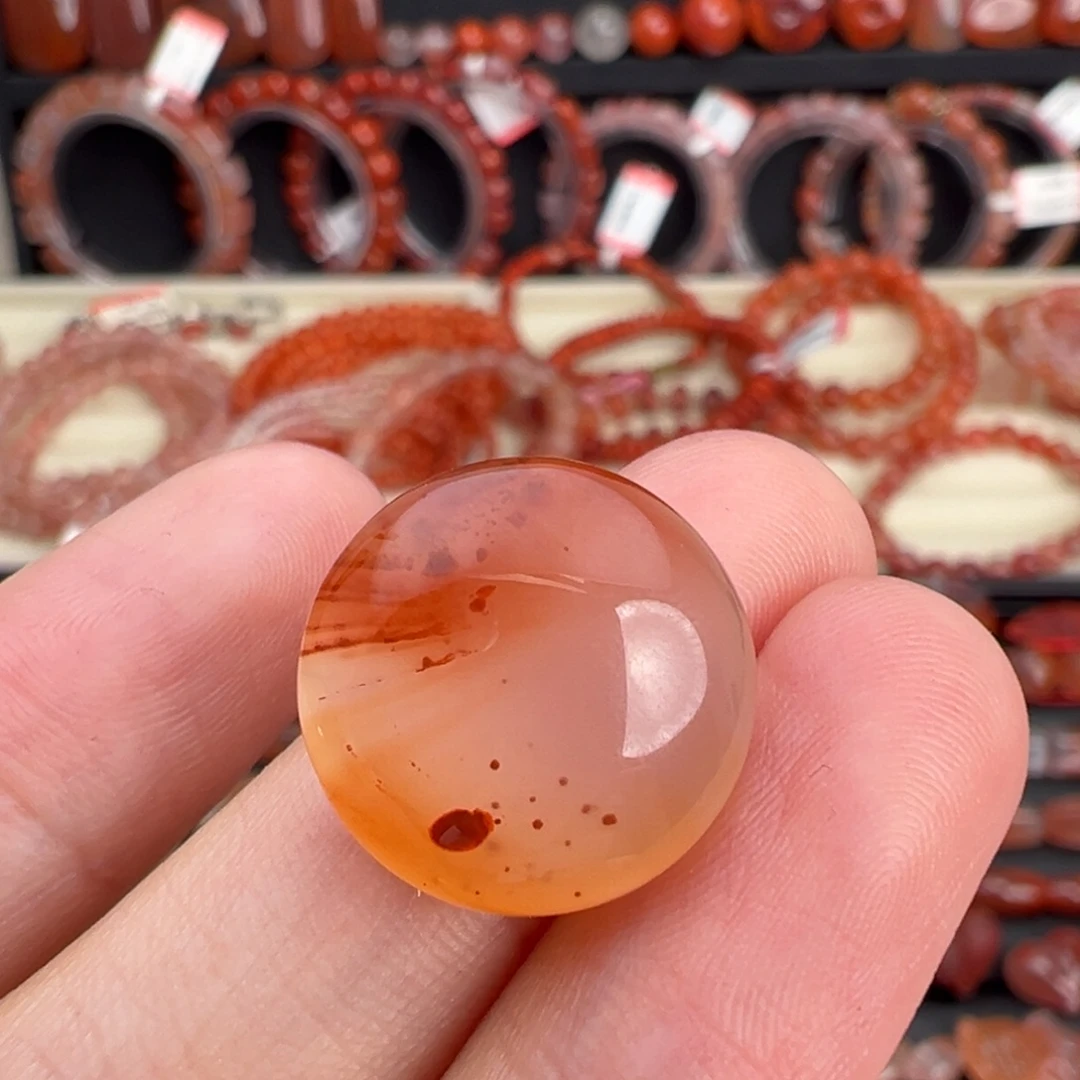 南红玛瑙未镶嵌颈饰冰飘圆牌