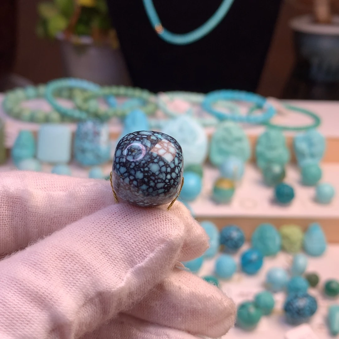 绿松石珠宝奇石未镶嵌