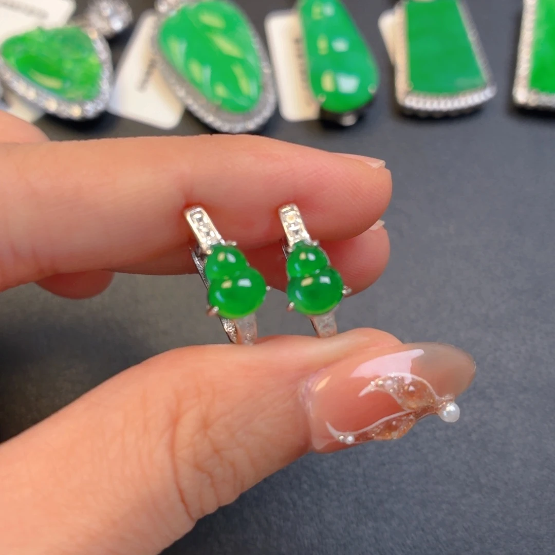 翡翠银S925镶嵌颈饰耳包