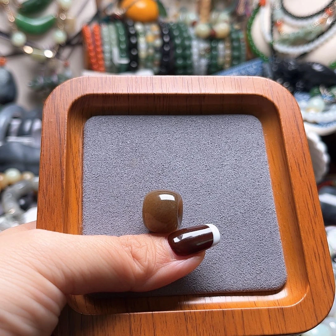 和田玉颈饰未镶嵌申*腰