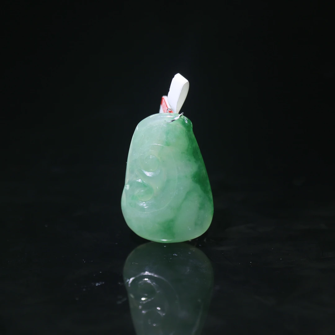 7天然缅甸翡翠A货绿如意/600930/上海嘉禾拍卖