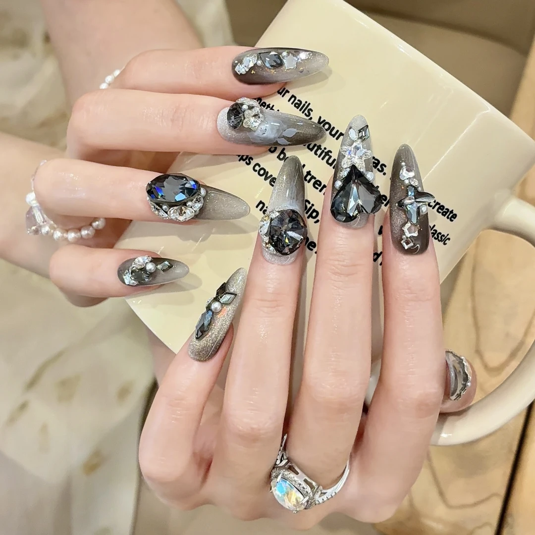 郭小双穿戴甲【午夜玫瑰】全华版手工穿戴甲10片盒装-H31178