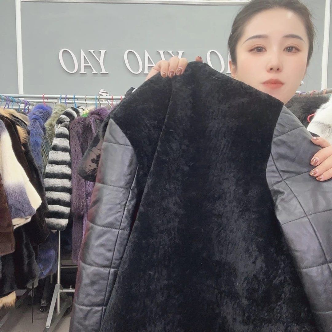 姚小妖家高端皮草