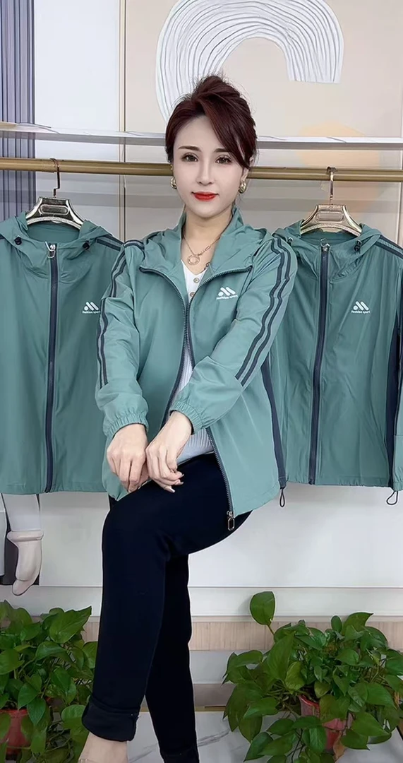 5219 袖条一标连帽拉链开衫防晒外套时尚户外休闲百搭