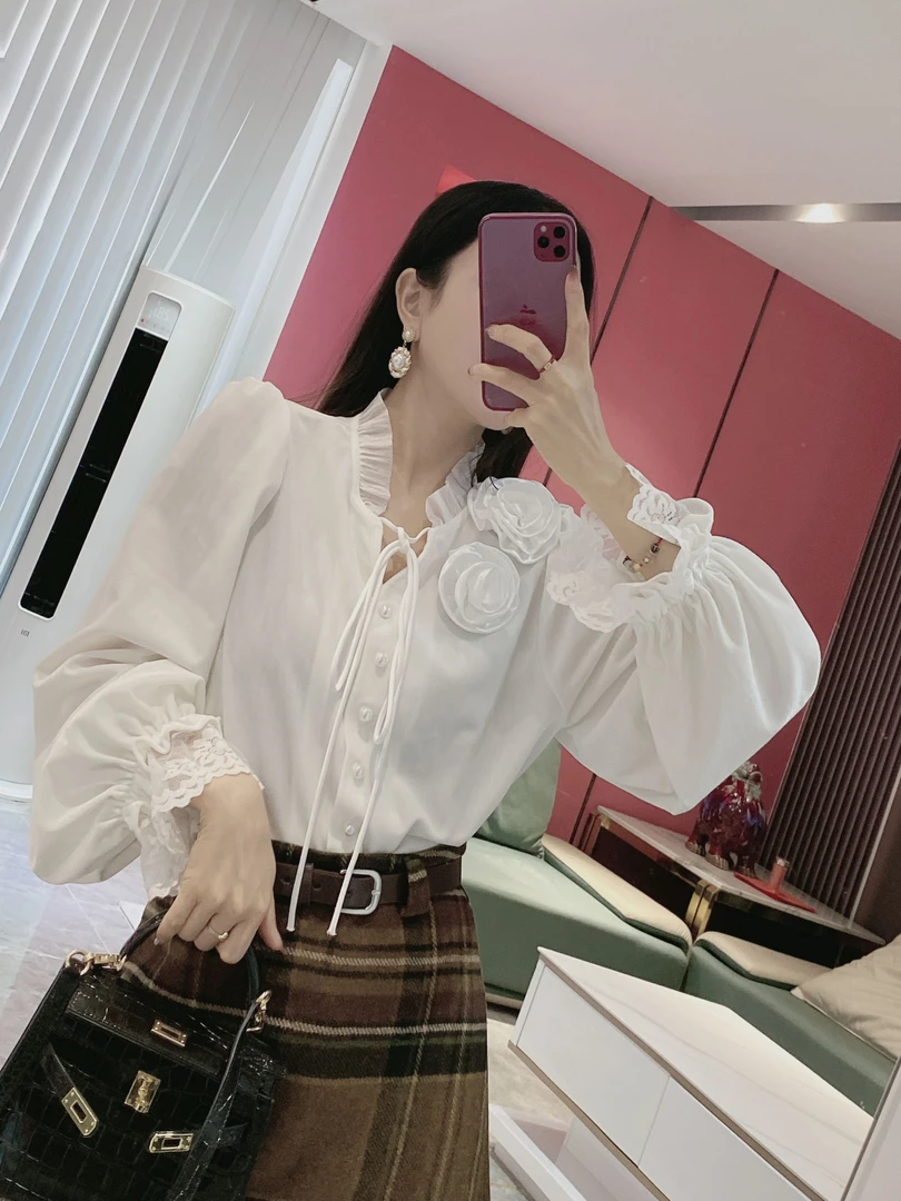 【花朵衬衫】花朵丝绒花瓣袖衬衫(XZ)6516