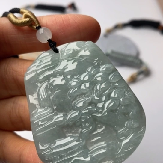 翡翠未镶嵌挂件翡翠