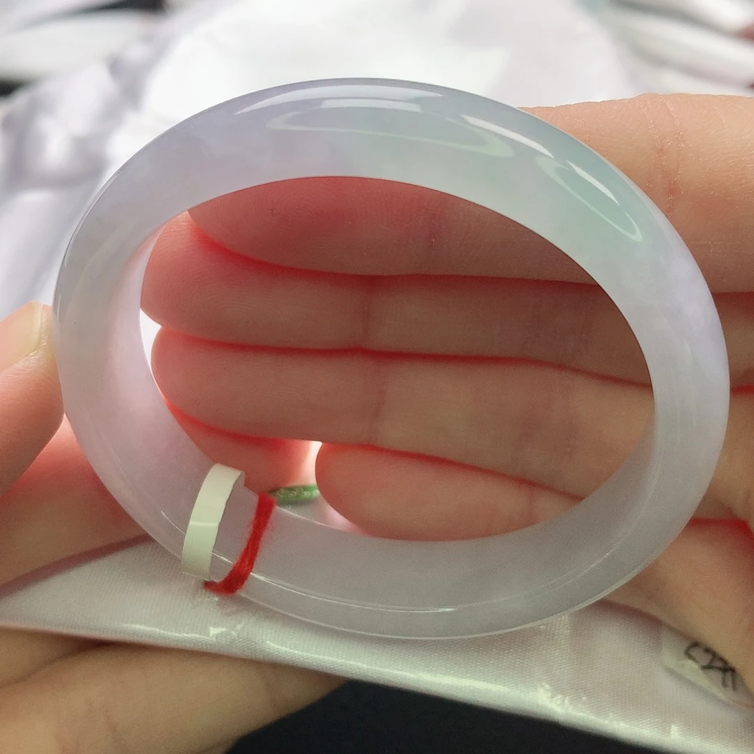 翡翠未镶嵌手镯贵妃51.6