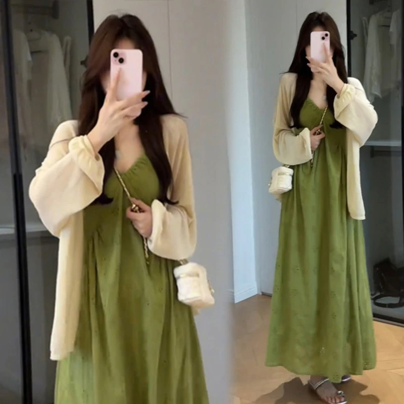 2025夏季新款法式气质潮流薄款针织开衫镂空收腰吊带连衣裙两件套