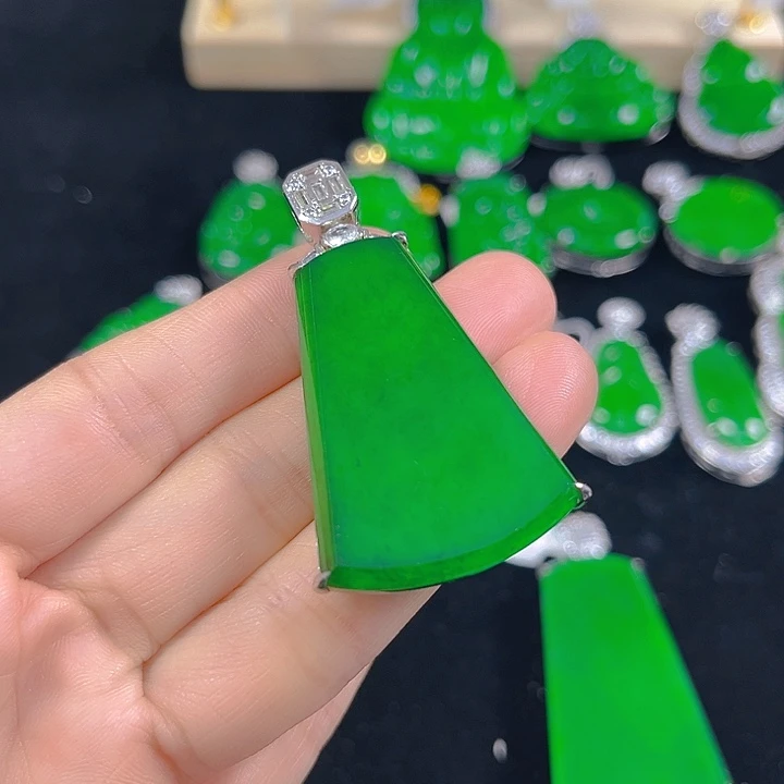 翡翠银S925镶嵌吊坠(不含链)