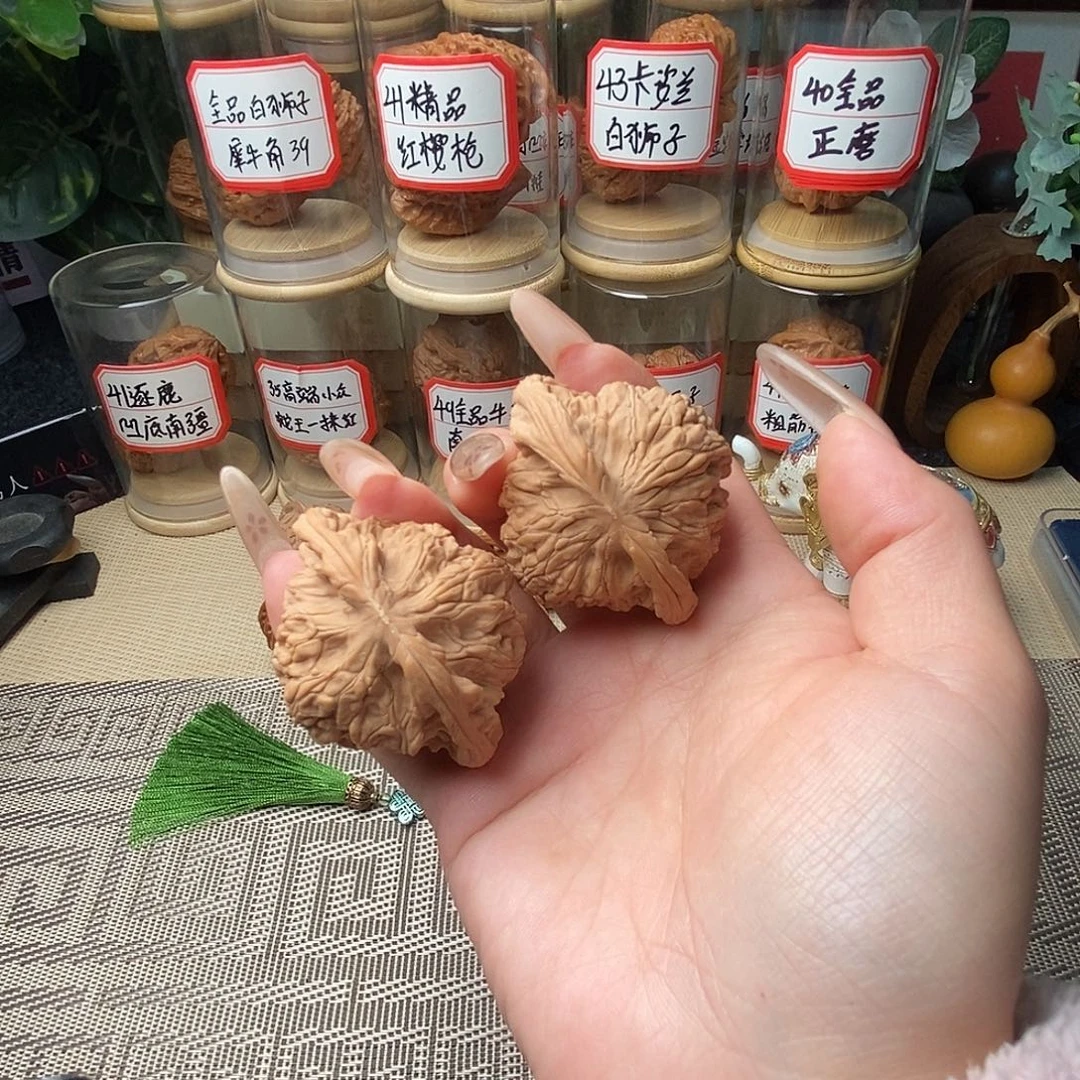 吃***去把件文玩核桃望月……081