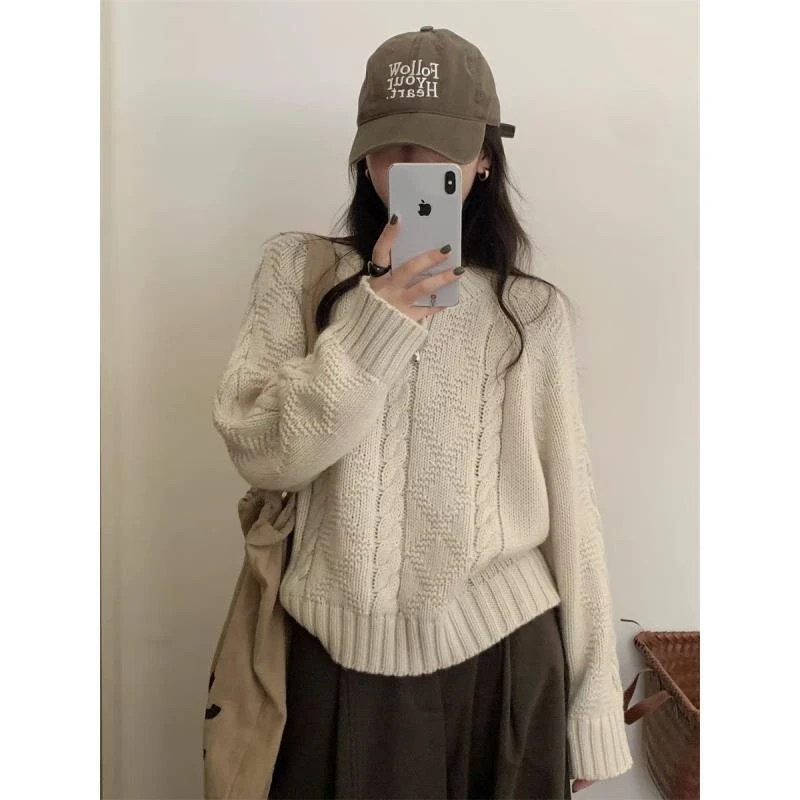 韩系温柔复古粗麻花套头针织毛衣2025新款纯色高级感百搭打底毛衣