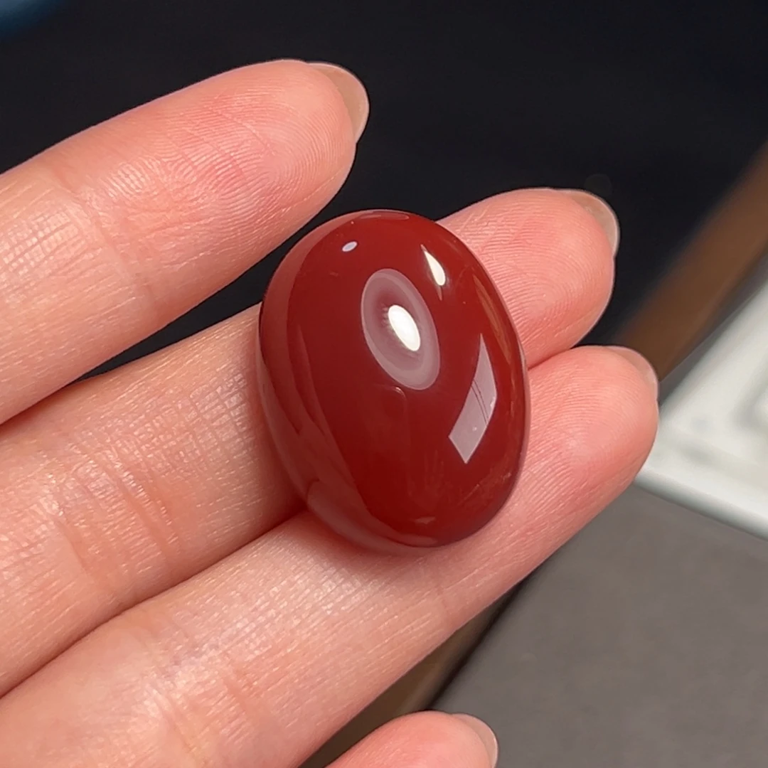 未镶嵌蛋面南红玛瑙一**往牛血红蛋面