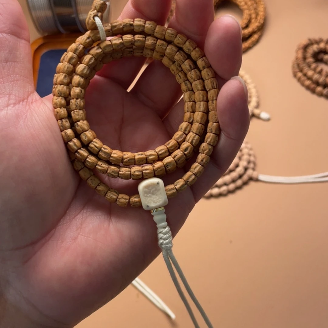 M***H吊坠柏香籽/百香籽猛犸方糖三通