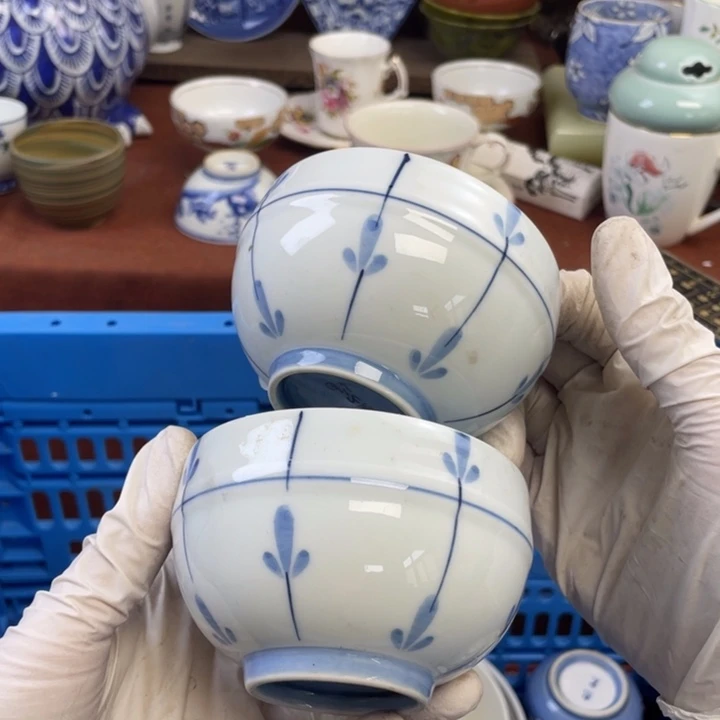 他家瓷器真美…开播了