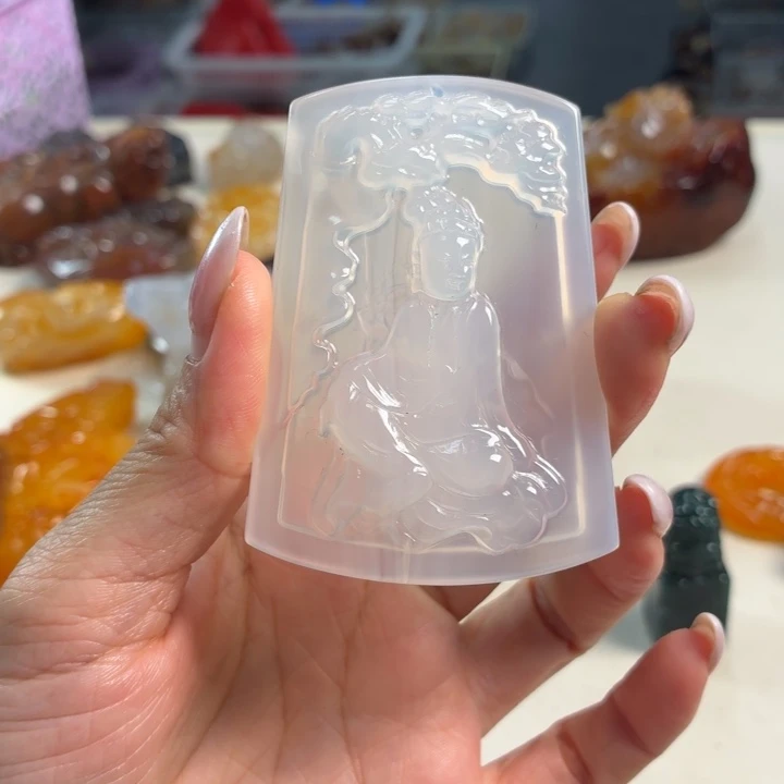 未镶嵌颈饰玛瑙/玉髓