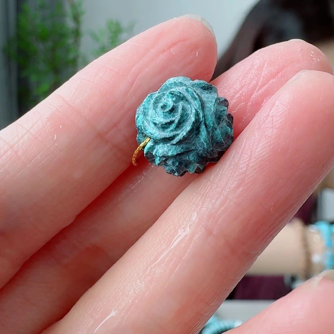 未镶嵌绿松石珠宝奇石