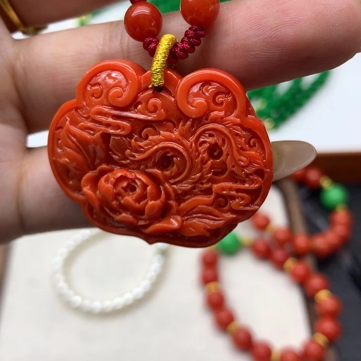 玛瑙/玉髓颈饰合金吊坠