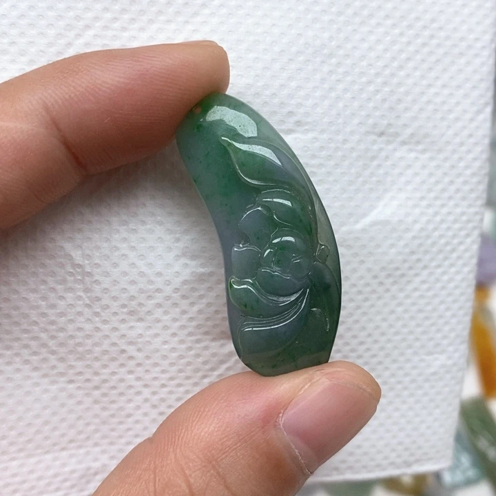 颈饰未镶嵌翡翠天然缅甸翡翠