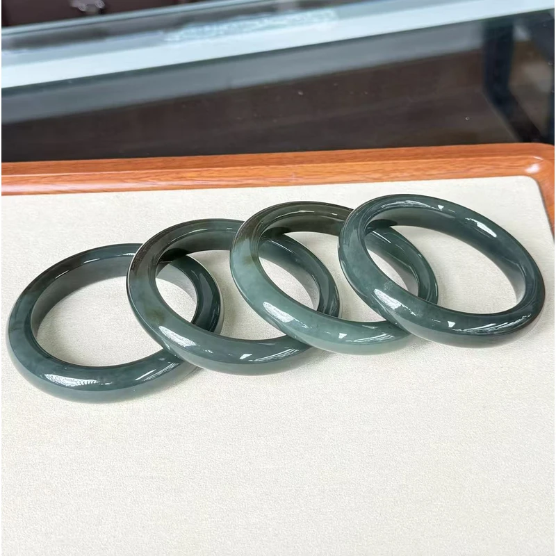 且末蓝·和田玉手镯（多样性发其一）