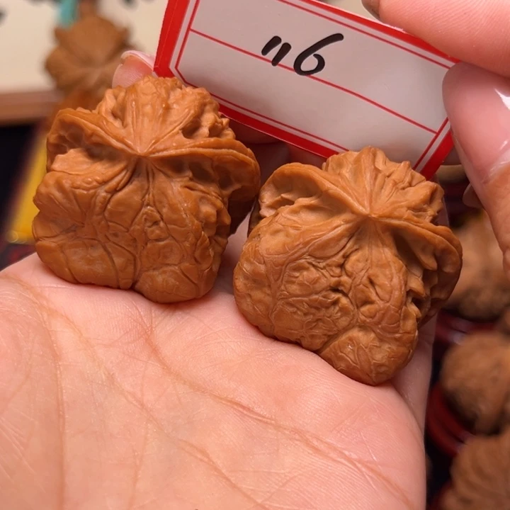 文玩核桃吊坠35秦闷蛇116