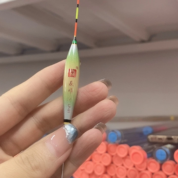 芦苇焱作LP01的一支