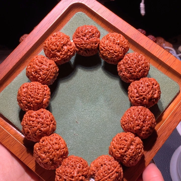 手串金刚菩提26+定制款巨龙