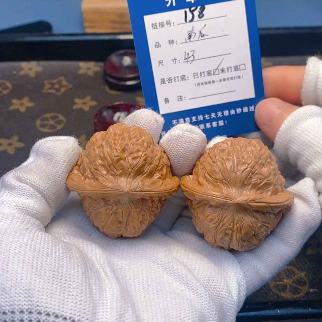 桃核吊坠文玩核桃