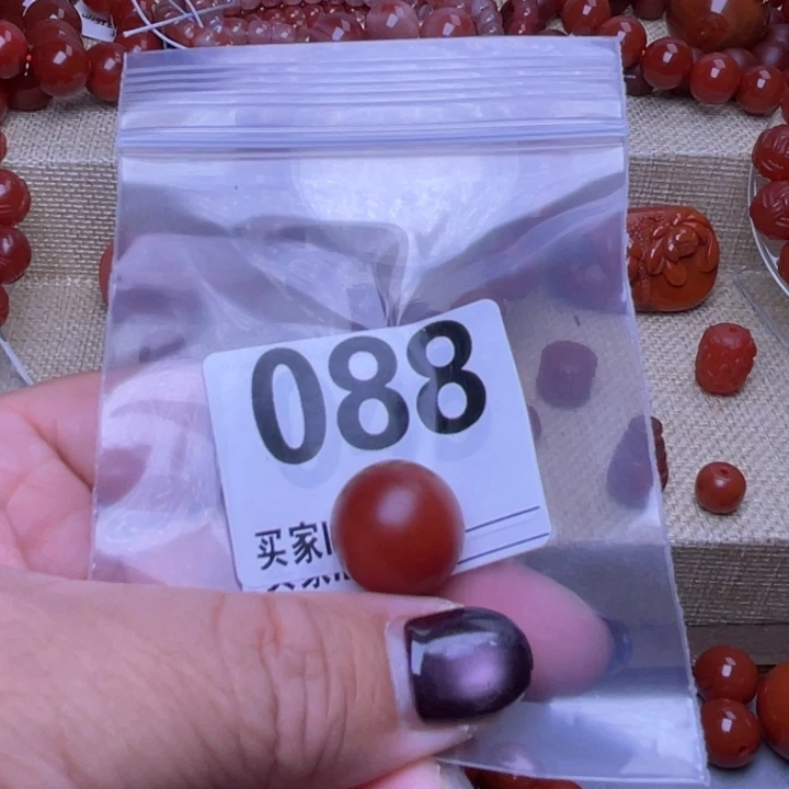 月***儿南红玛瑙未镶嵌颈饰