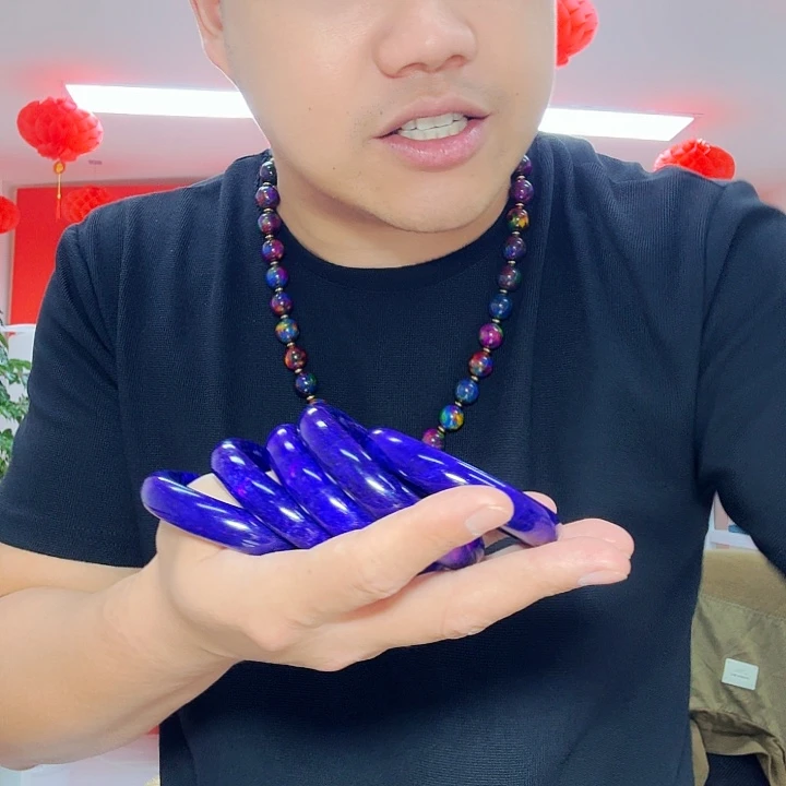 未镶嵌颈饰玛瑙/玉髓紫龙醇