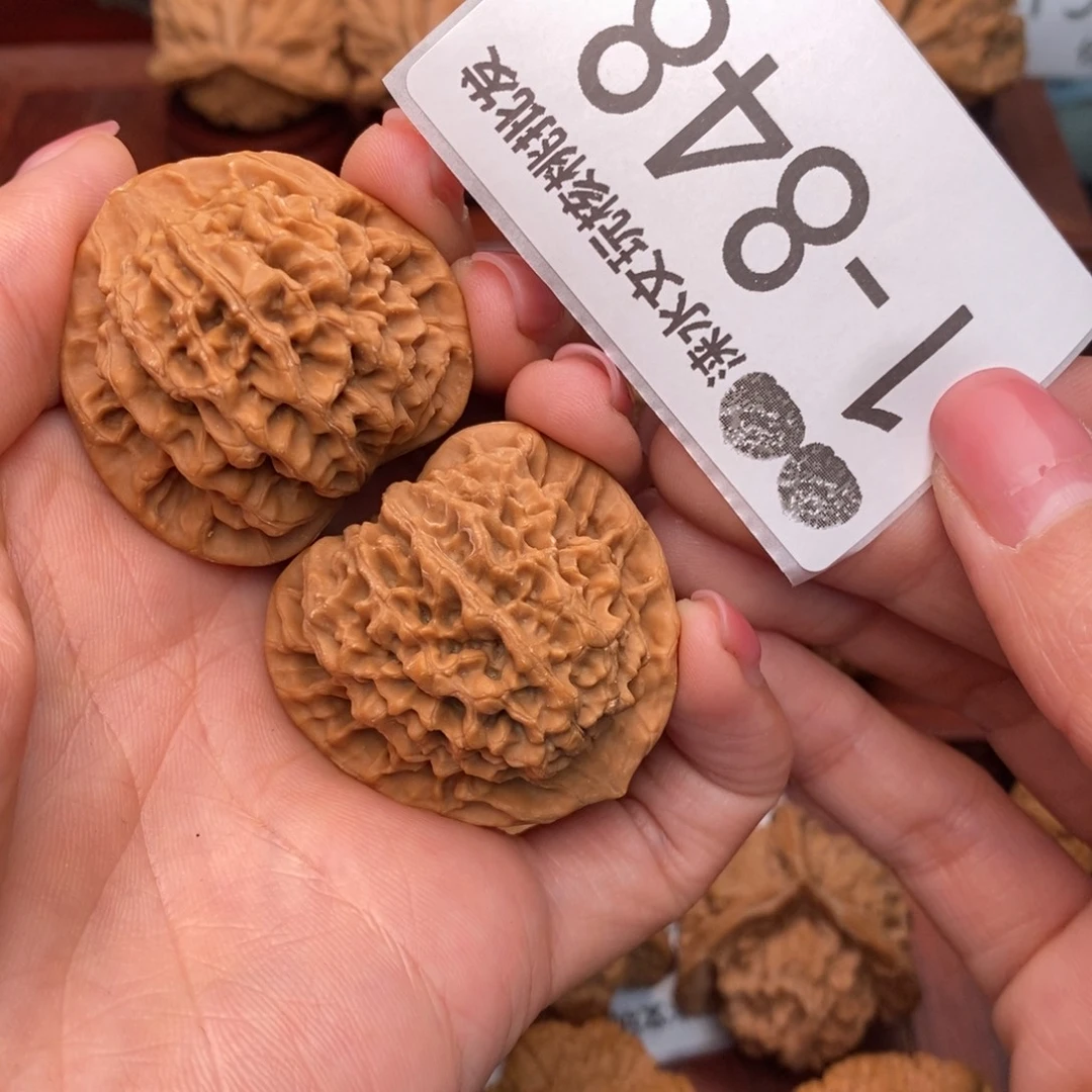 三***生把件文玩核桃38秦闷