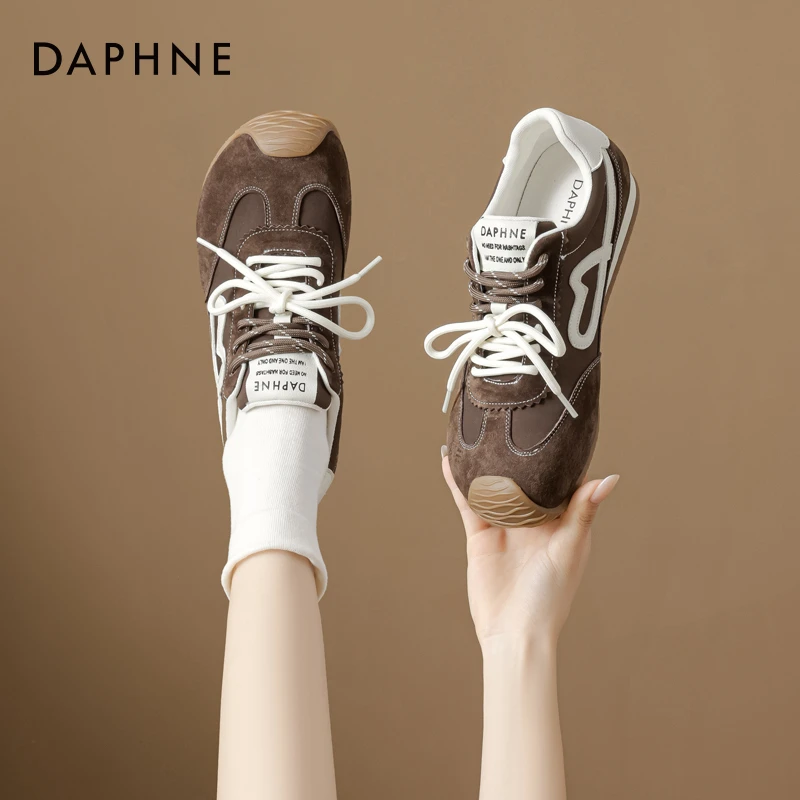 达芙妮厚底德训鞋女款2025秋季新款小众心形拼色时尚休闲鞋