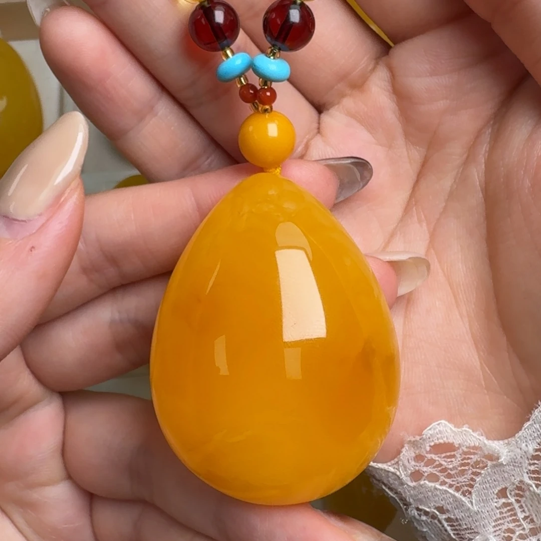 蜜蜡未镶嵌毛衣链无优化无烤色无补胶无覆膜无辐照无煮蜜