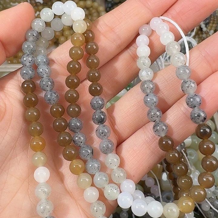 小***苗和田玉（糖玉）未镶嵌颈饰6mm拍2
