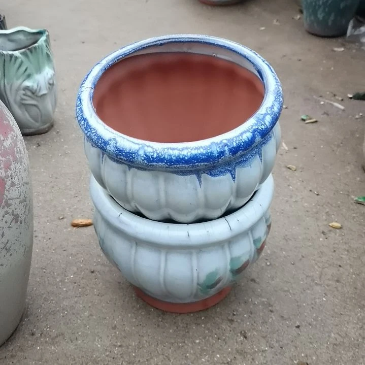 红陶口18高16瑕疵口裂