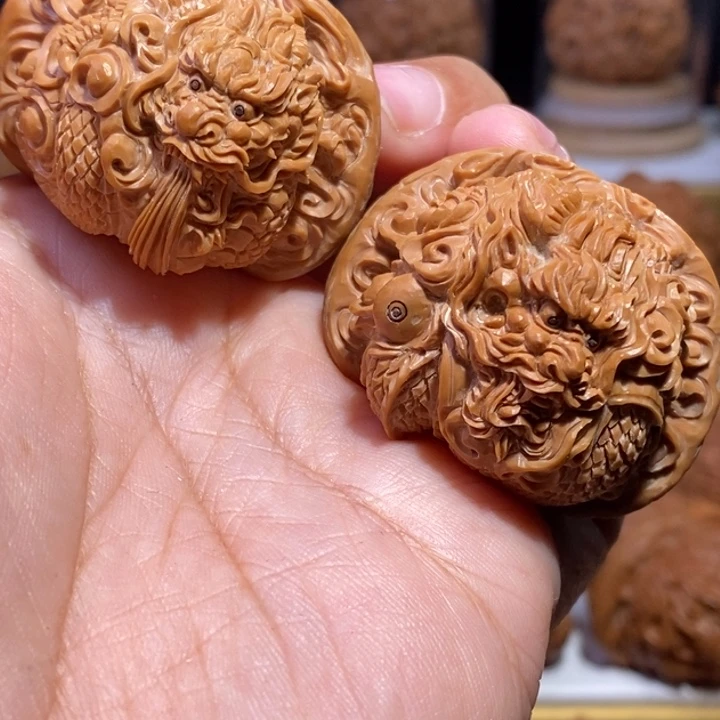 冣***乂核桃手串/手链龙腾43