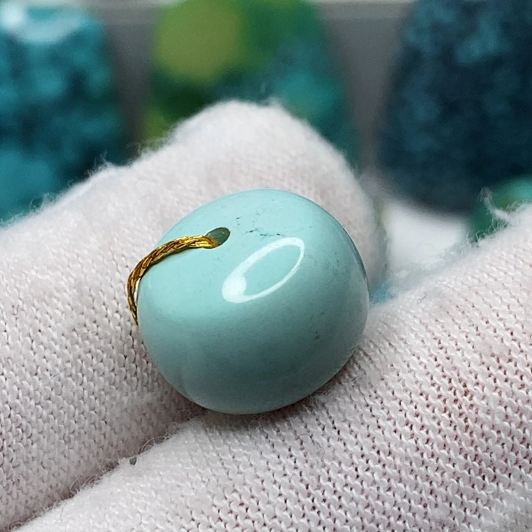 绿松石未镶嵌天然原矿 带武汉地大证书