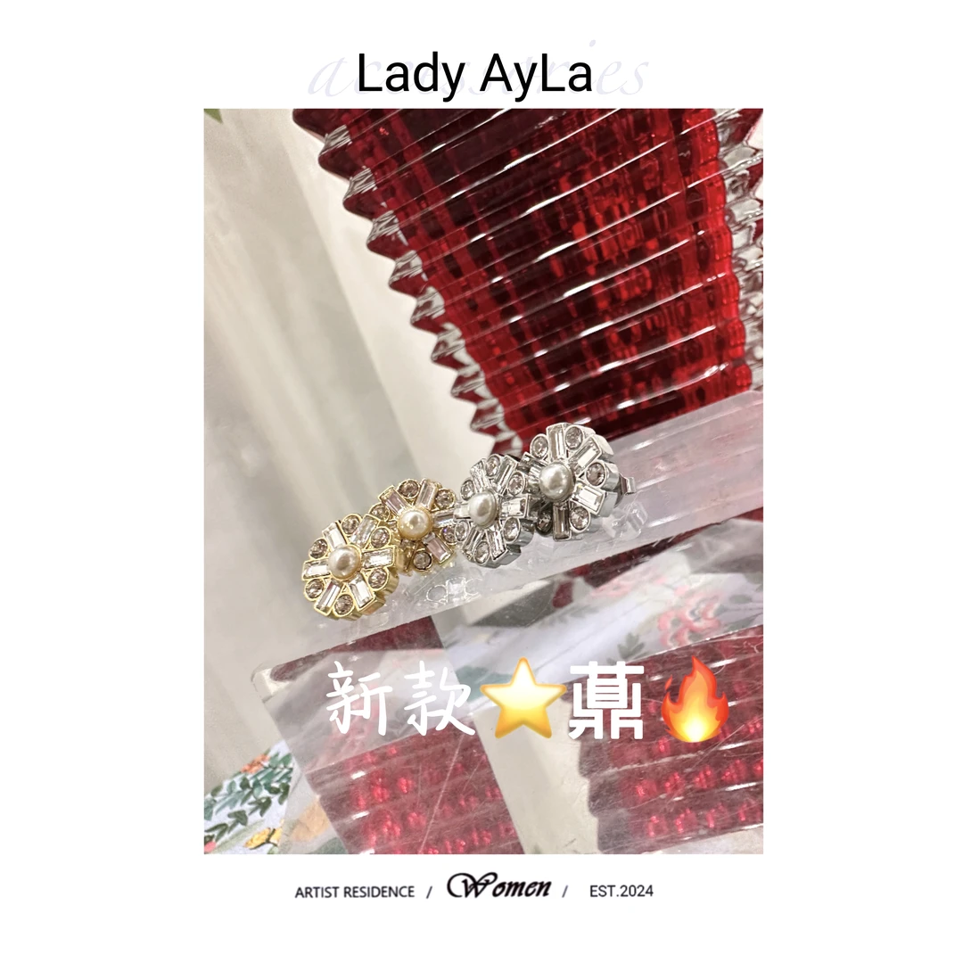 925银仿珍珠耳饰 凯旋门小雏菊轻奢时尚耳钉AL9459