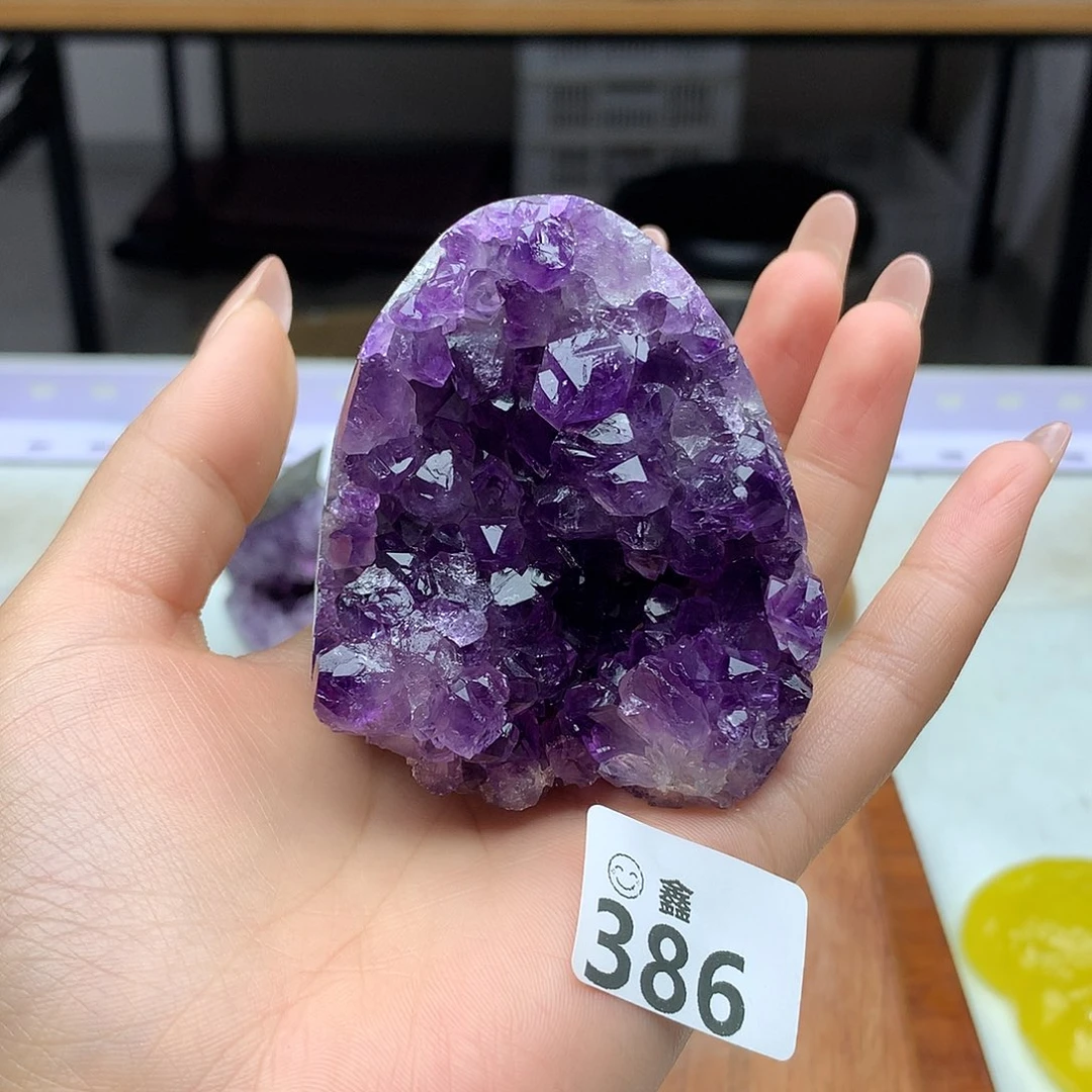 未镶嵌大型摆件（非配饰）水晶