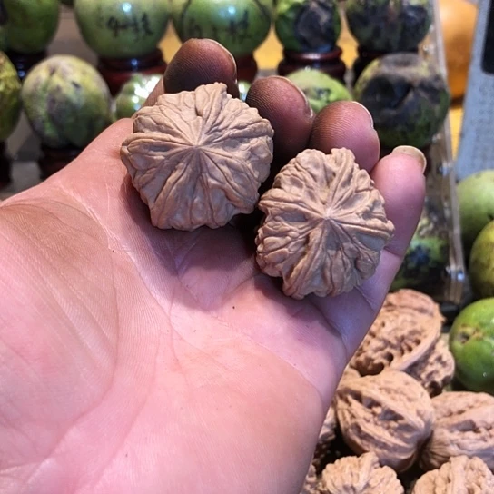 桃核吊坠核桃核桃