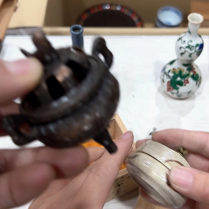 T**g新亿阁中古杂项谨慎参拍