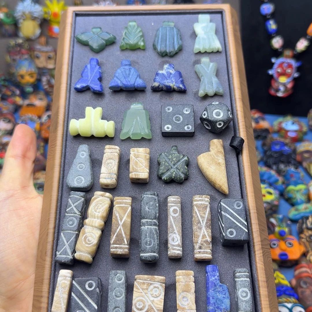 琉璃非金属阿富汗石配件一个