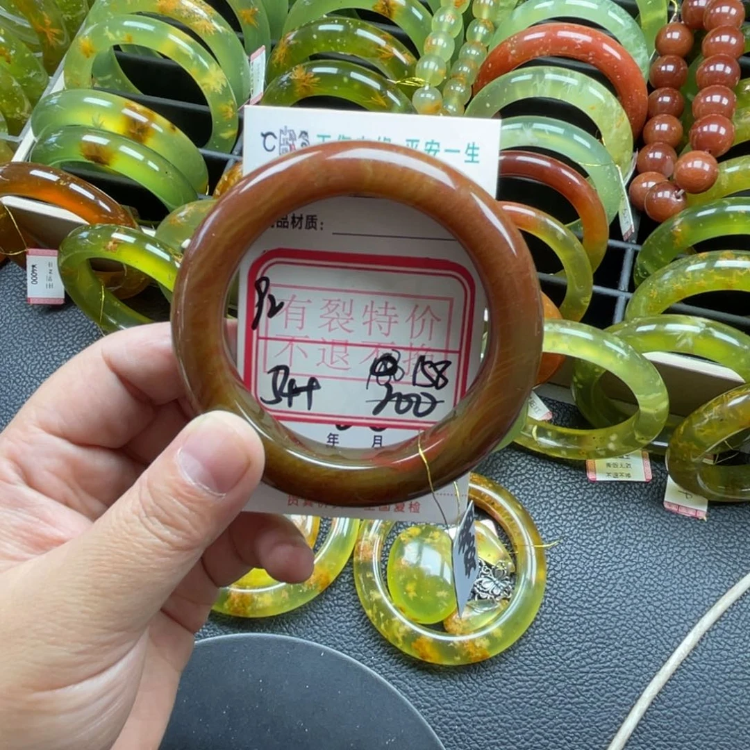 未镶嵌蛇纹石玉手镯有裂手镯特价不退不换