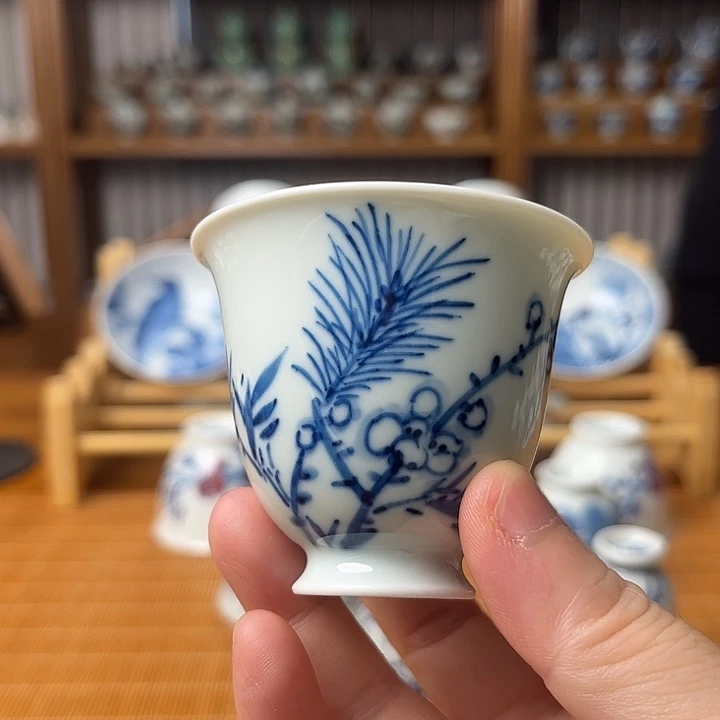 手工制作陶瓷器皿