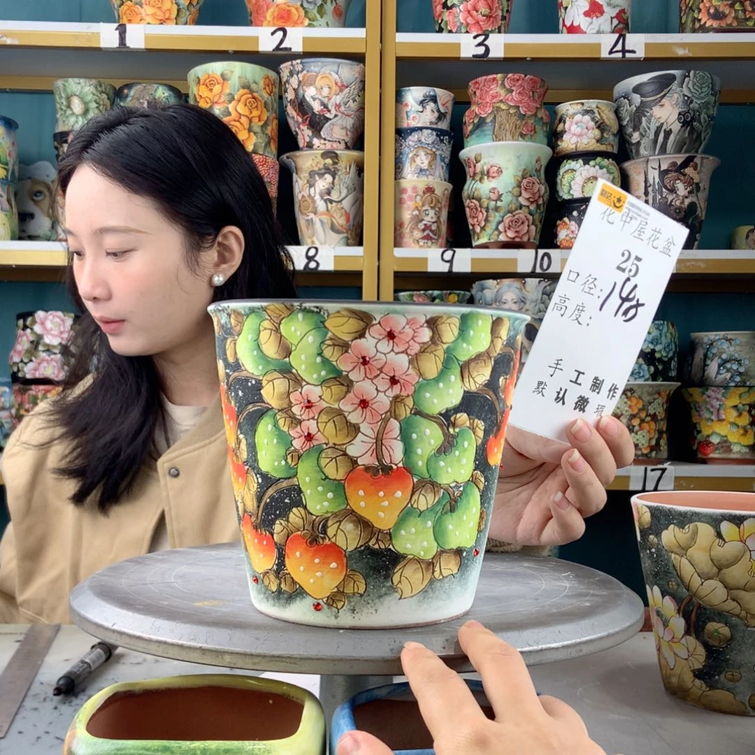 艾***子景德镇手工花盆25