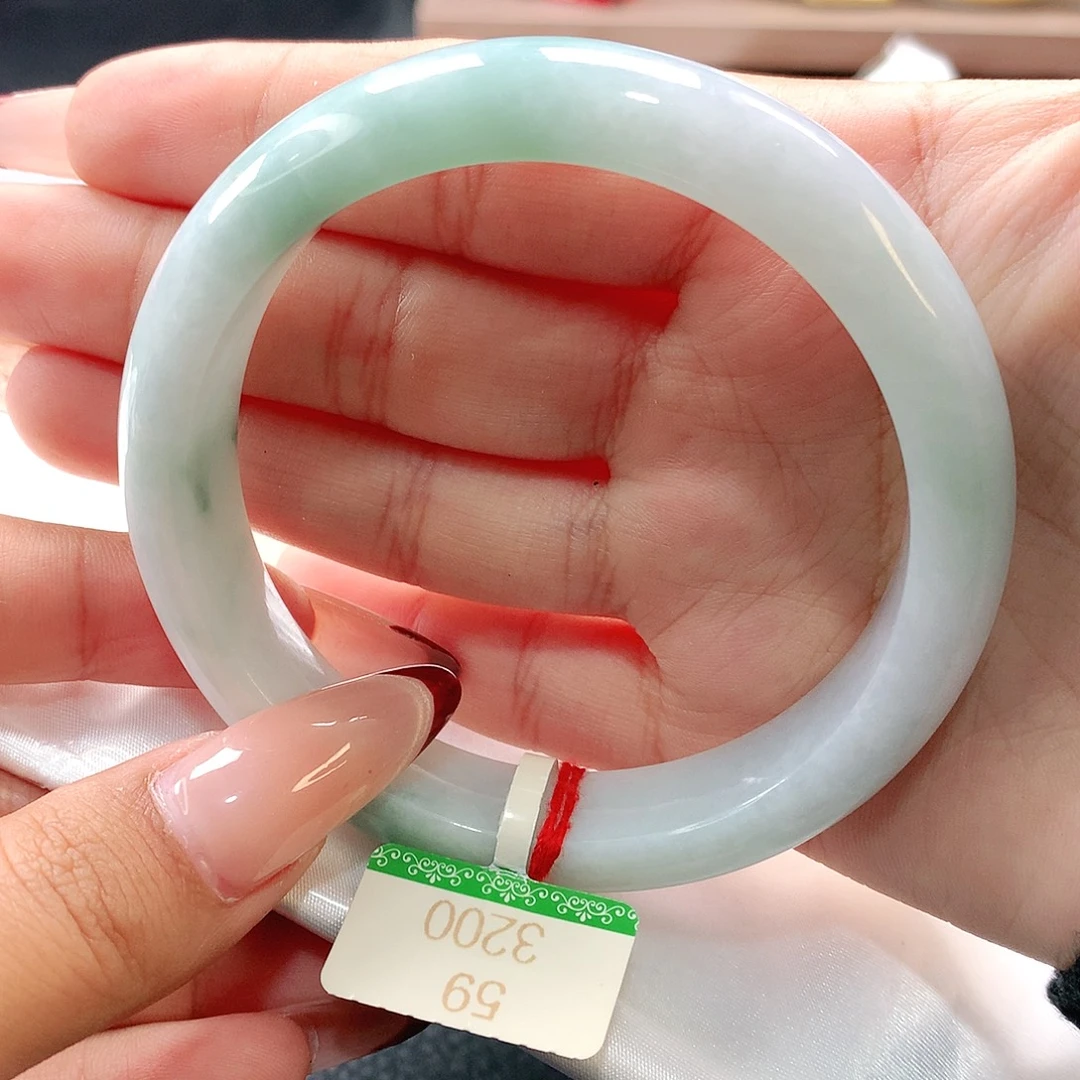 翡翠未镶嵌手镯缅甸天然翡翠