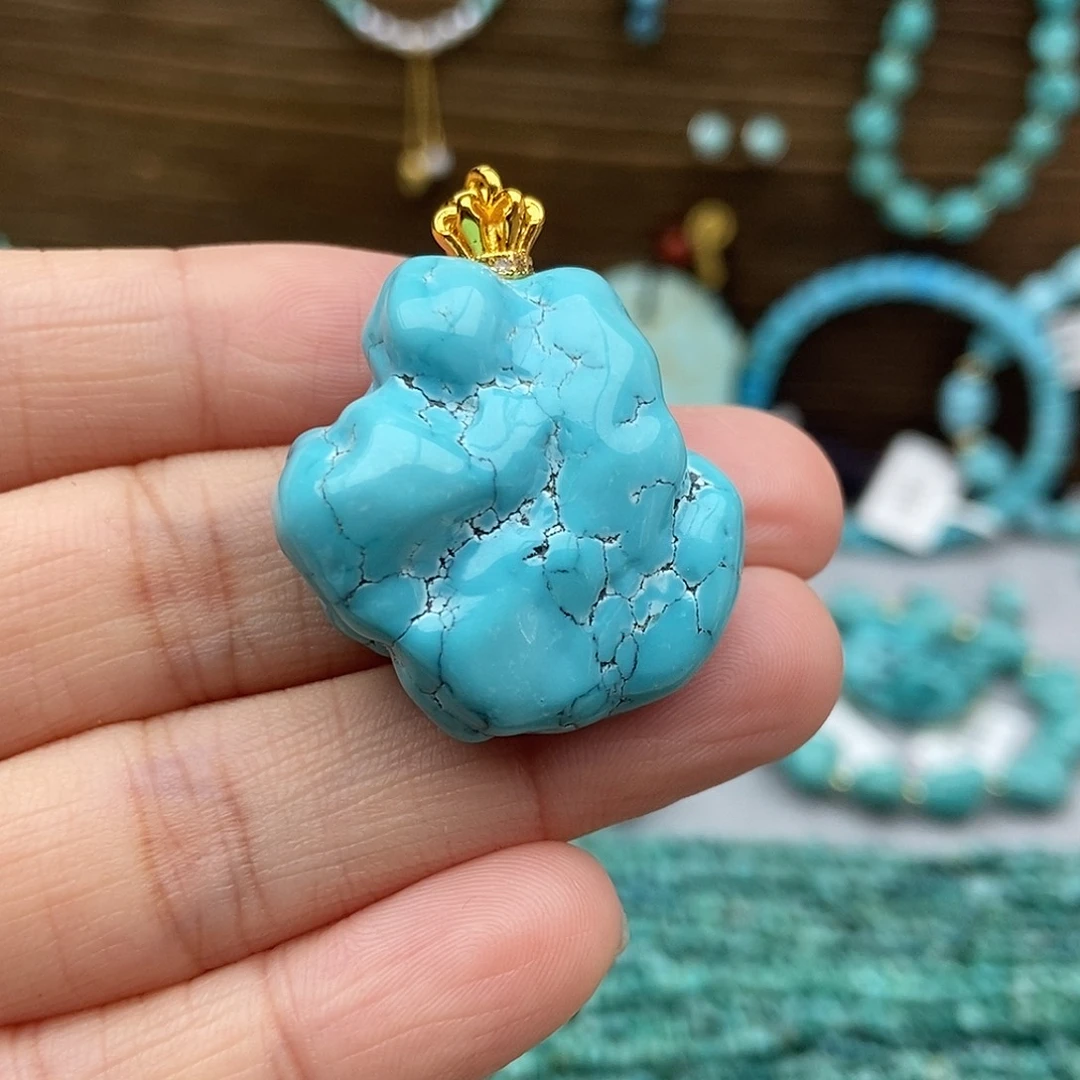 绿松石未镶嵌随形吊坠