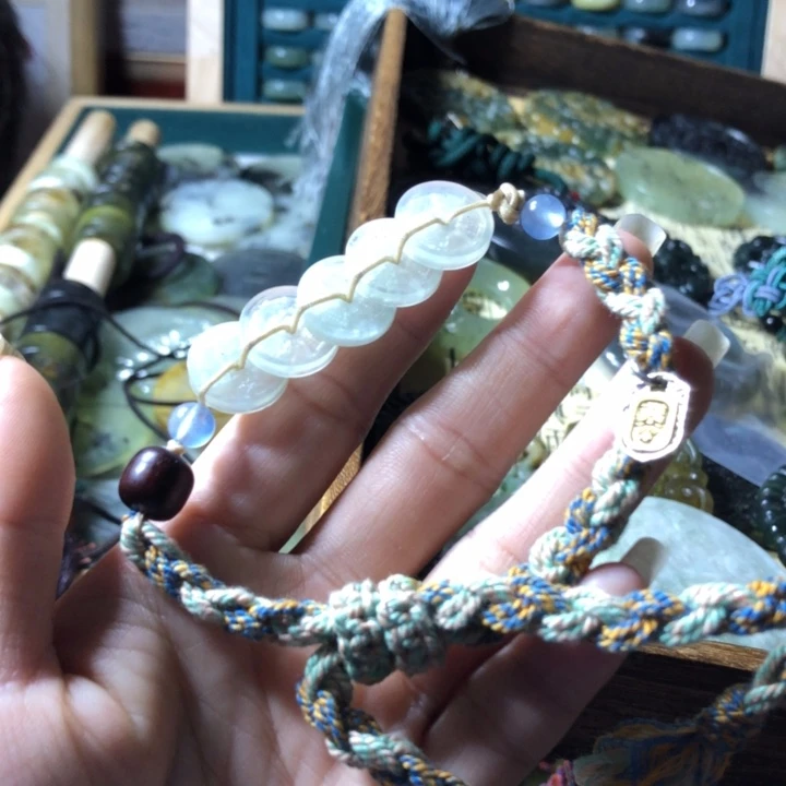 岫玉未镶嵌岫玉五帝钱手链