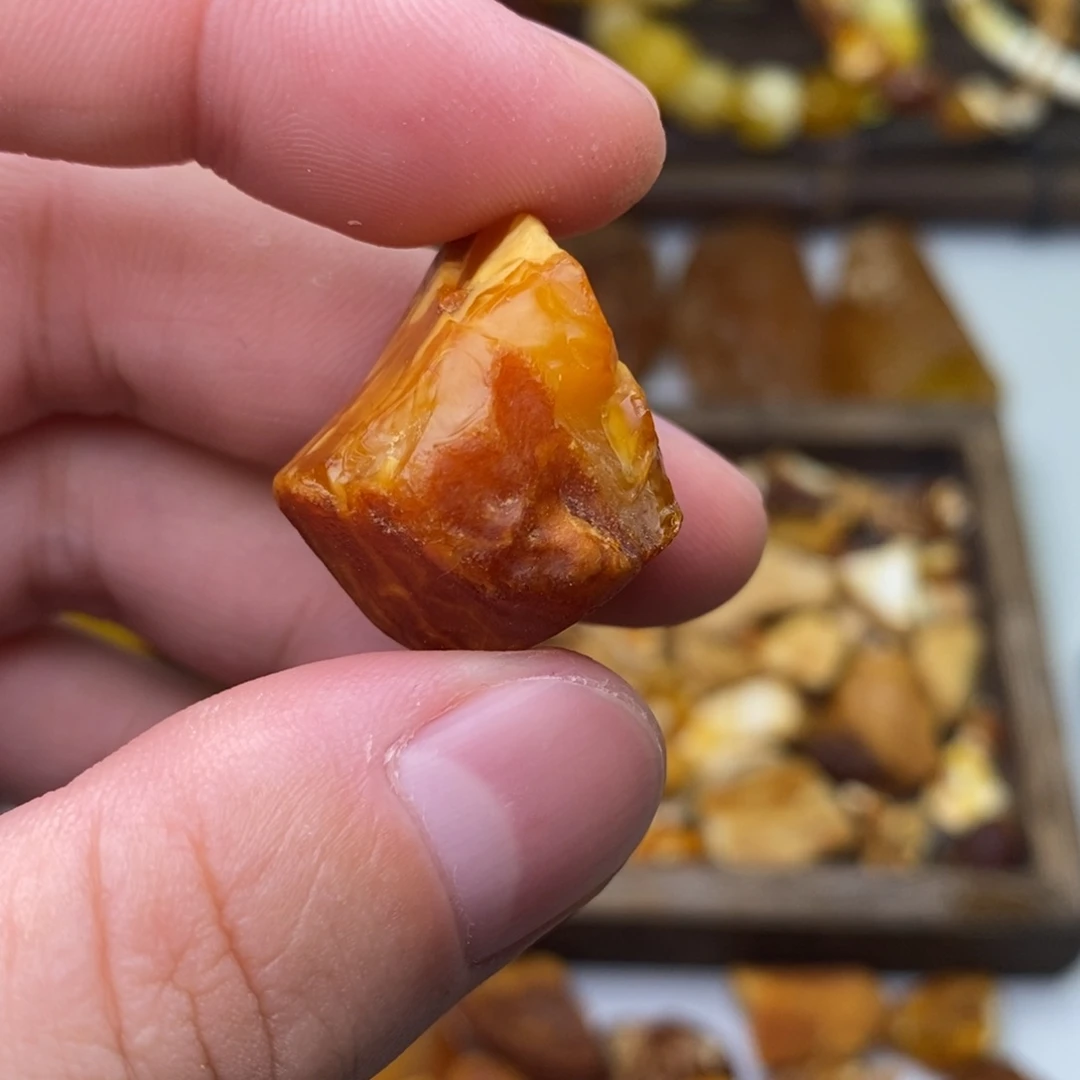 定制琥珀天然蜜蜡